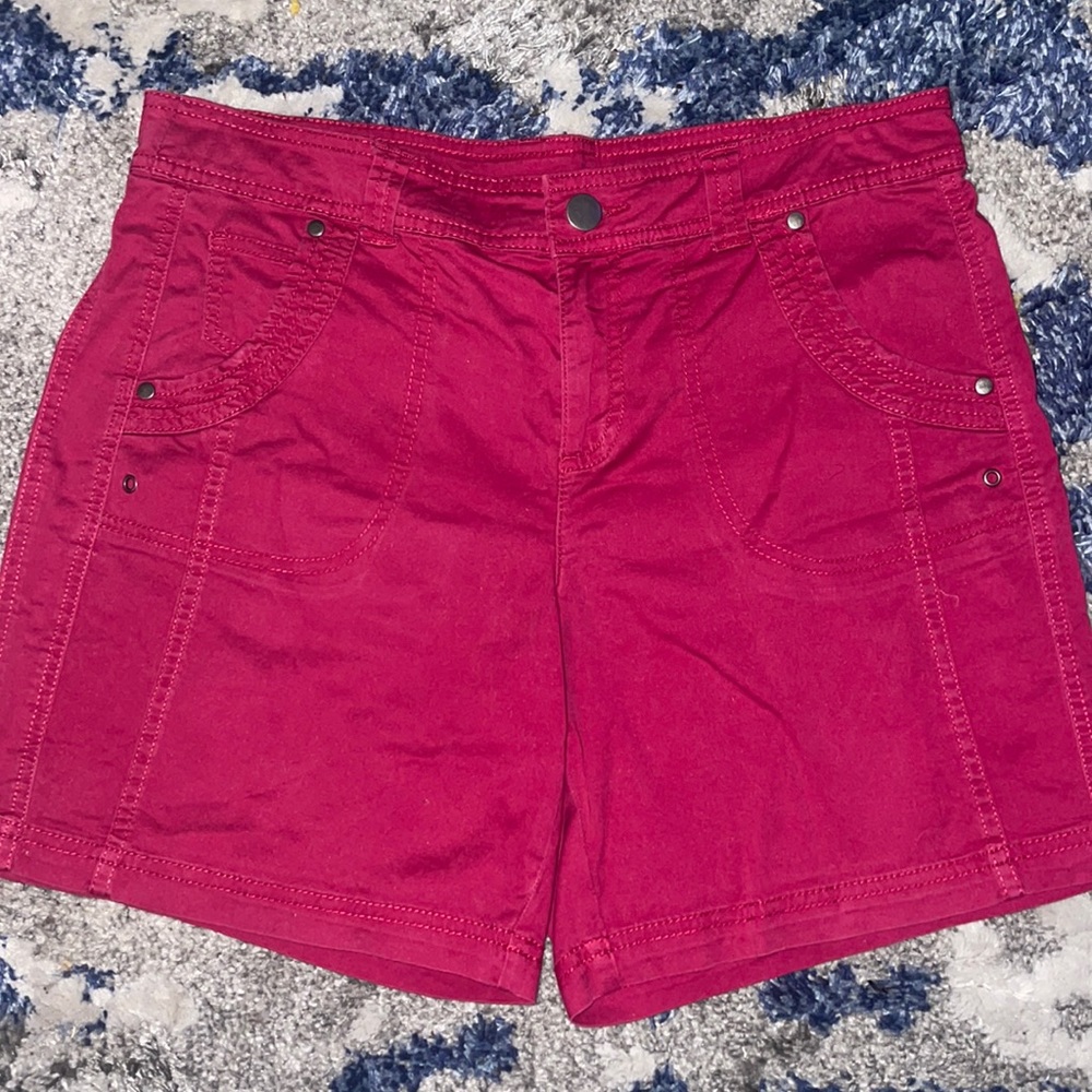 Style & Co shorts size 8